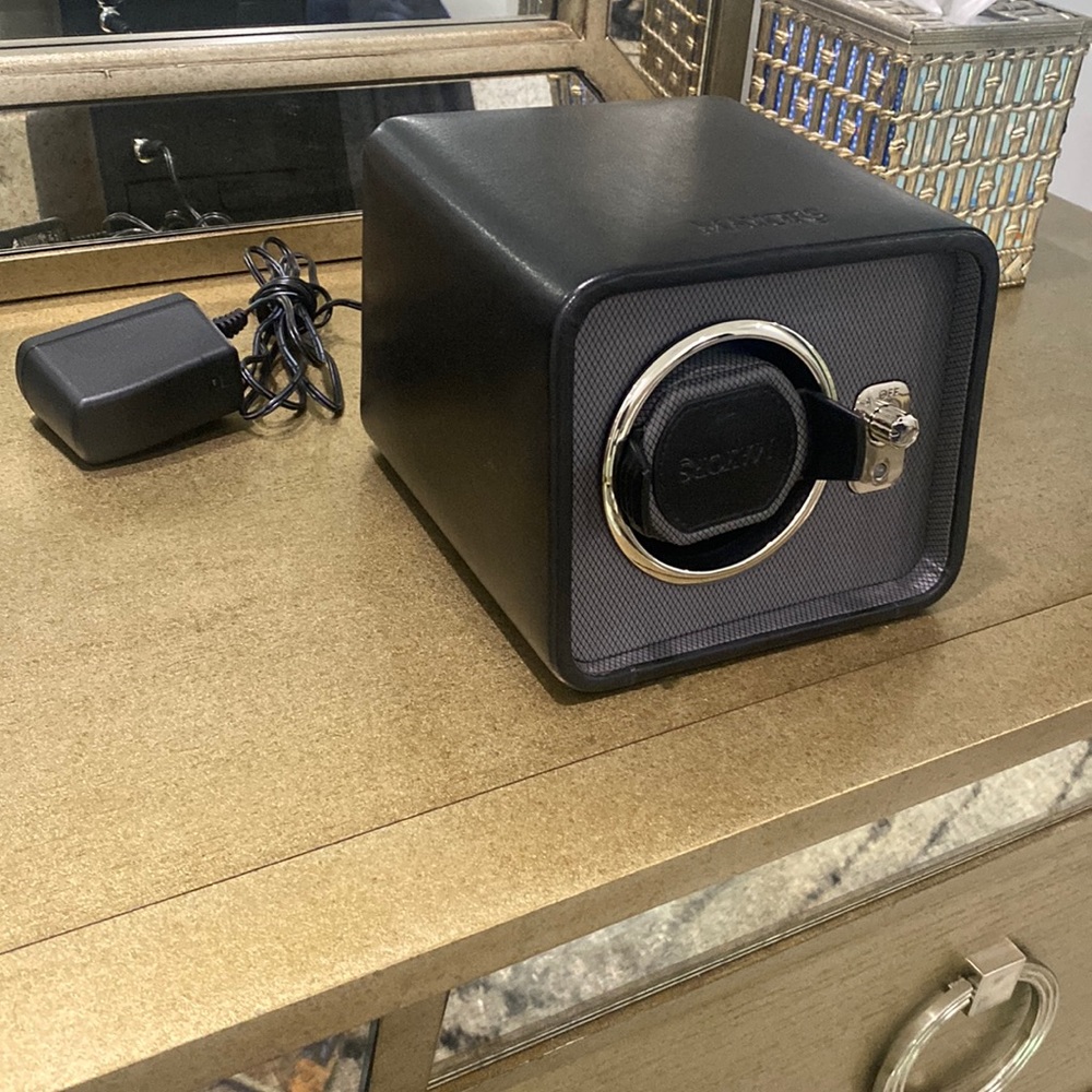 Single mayors watch winder